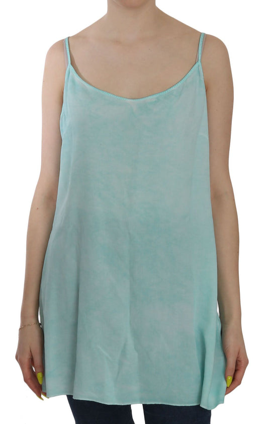 Light blue sleeveless dress on a woman