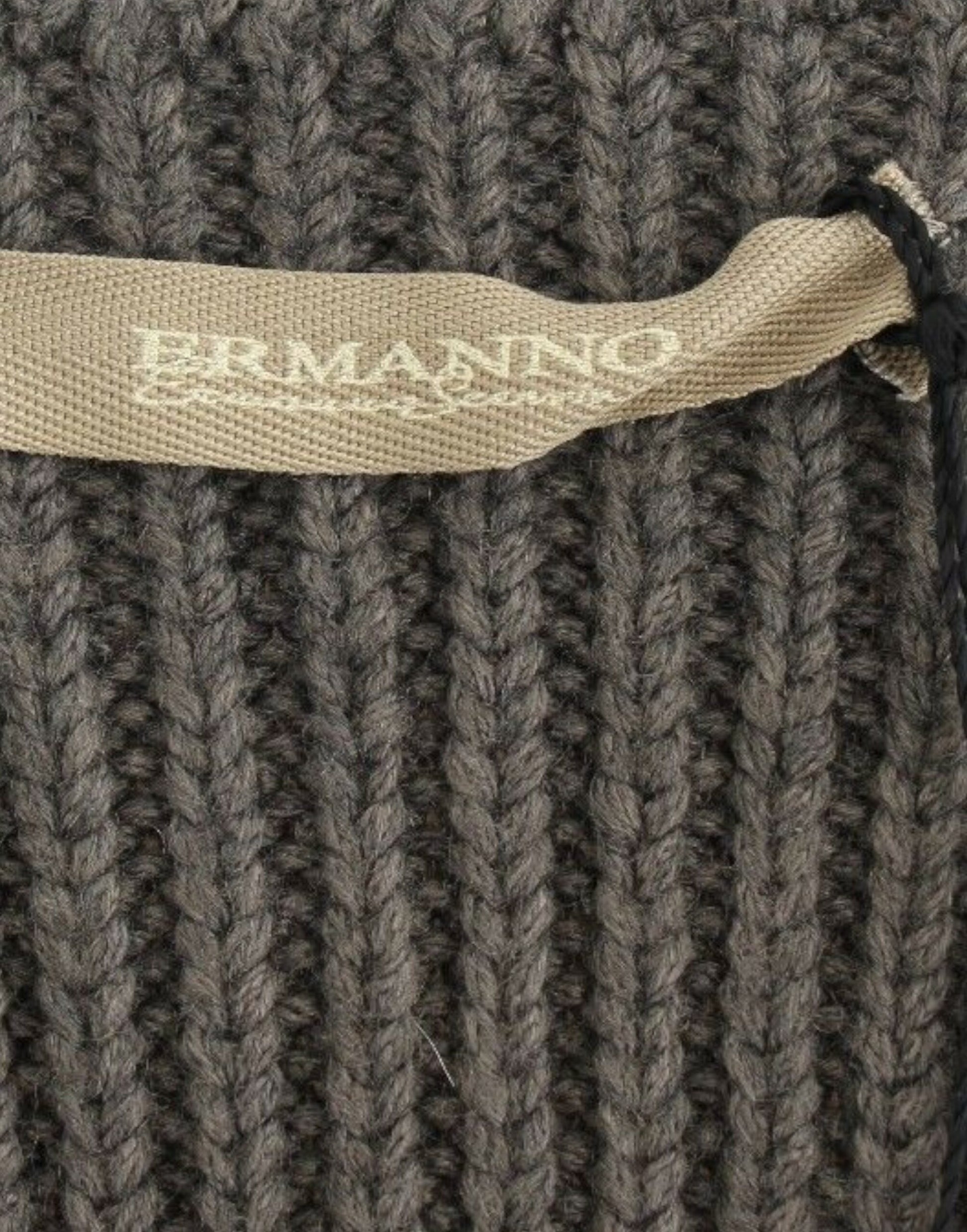 Knitted scarf with a label on it