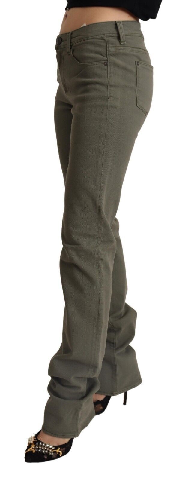 Woman wearing olive green pants