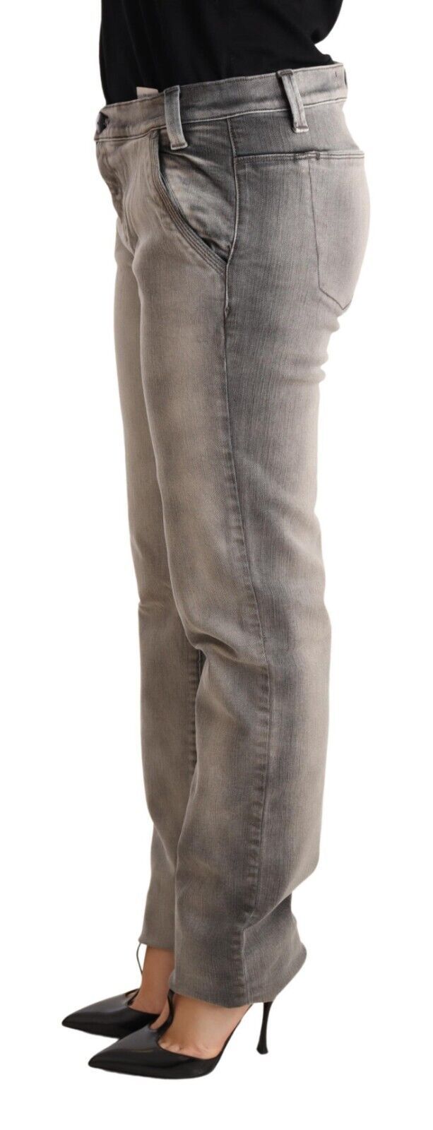 Woman wearing blue jeans