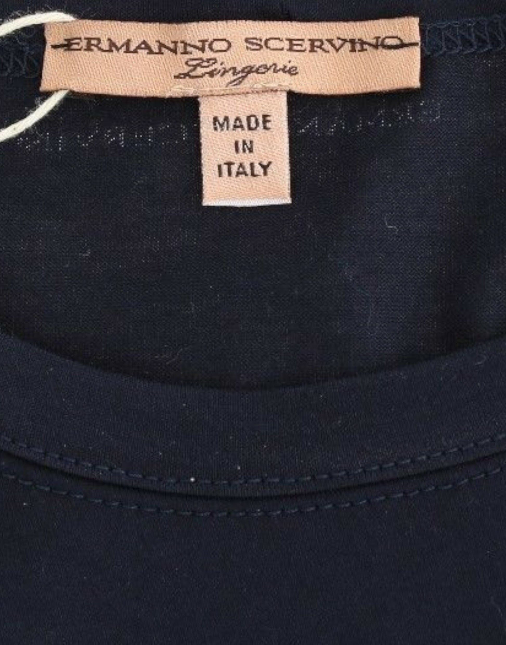 Tag on clothing indicating made in italy