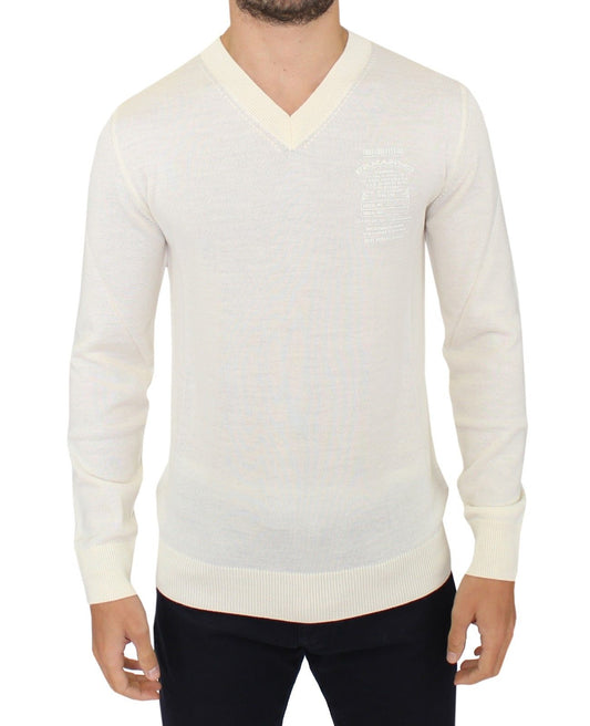 Men's sweater with horizontal stripes