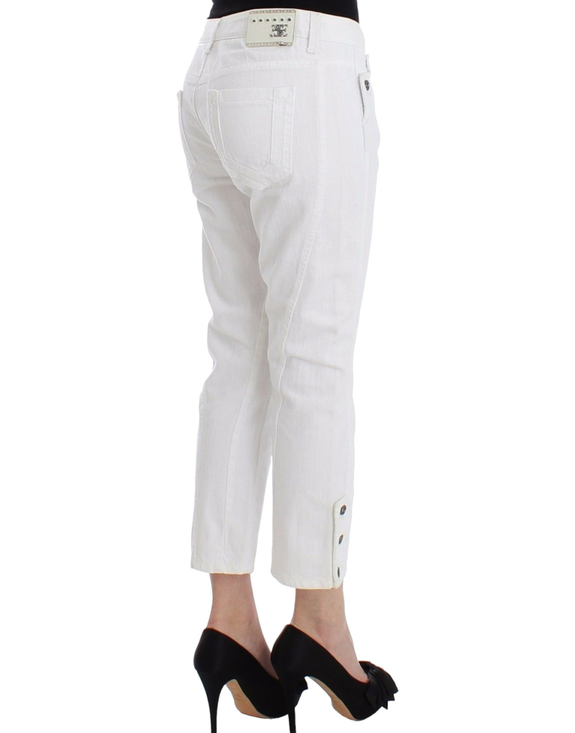 White pants on a mannequin