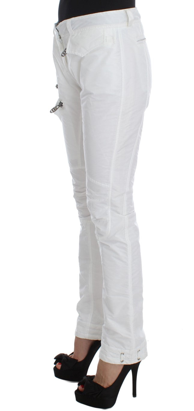 White skinny jeans with zipper detailing on legs