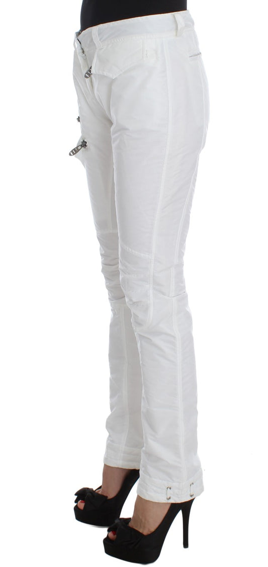 White skinny jeans with zipper detailing on legs
