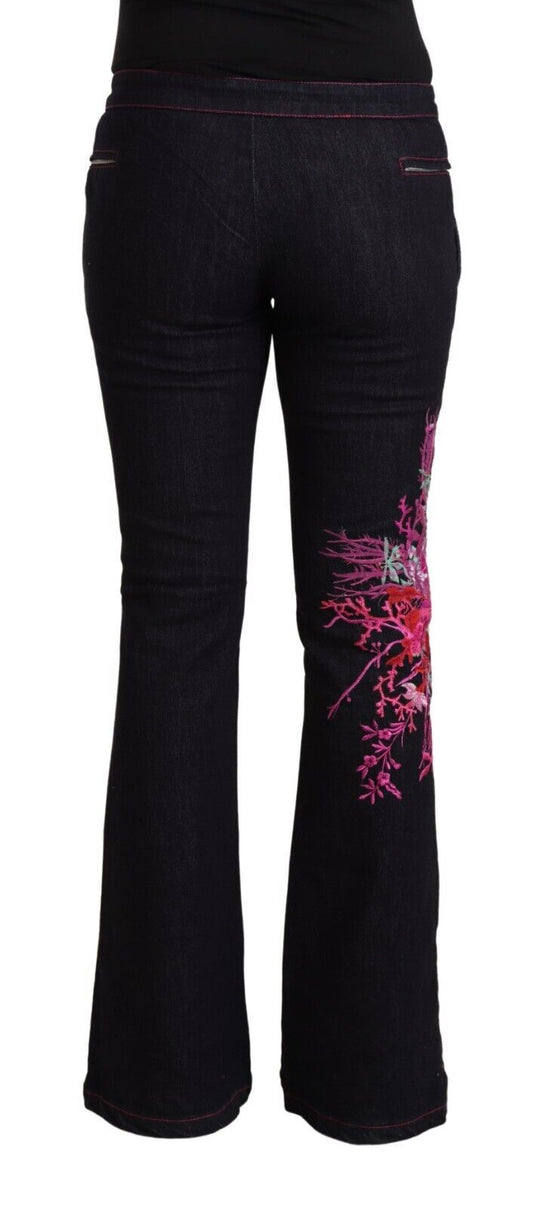 Black leggings with pink design on thigh
