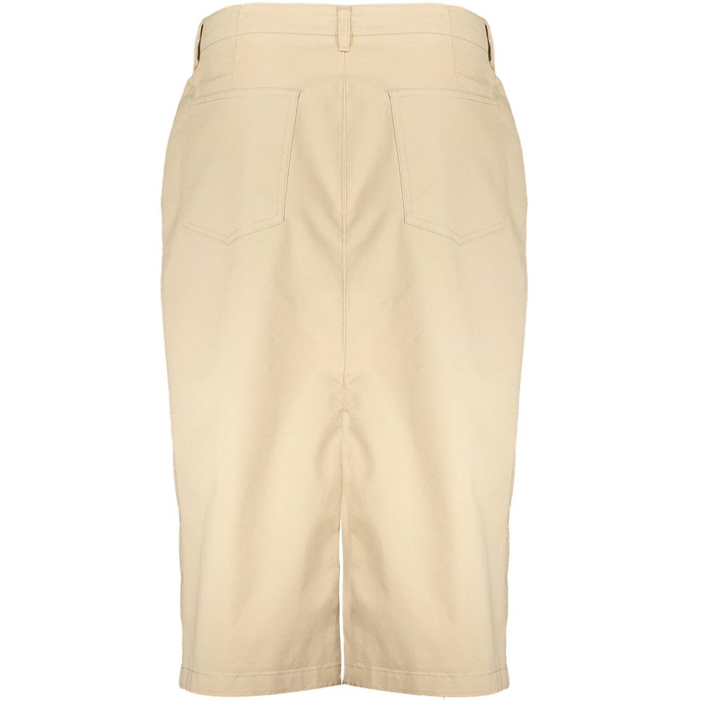 Khaki cargo shorts with pockets