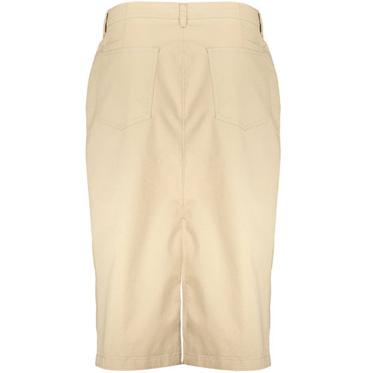Khaki cargo shorts with pockets
