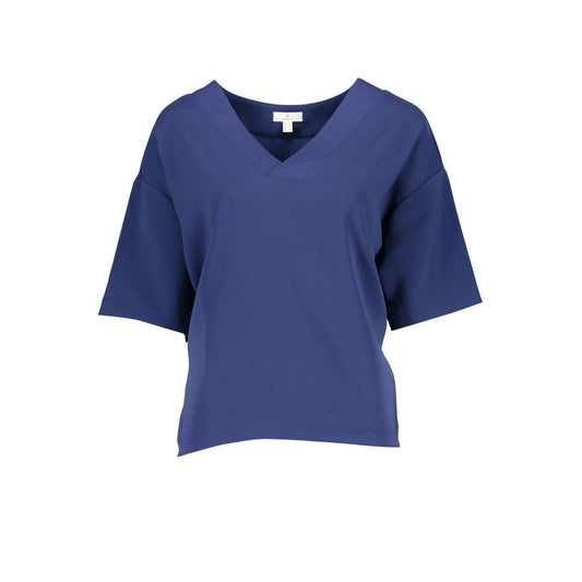 Blue scrub top on mannequin