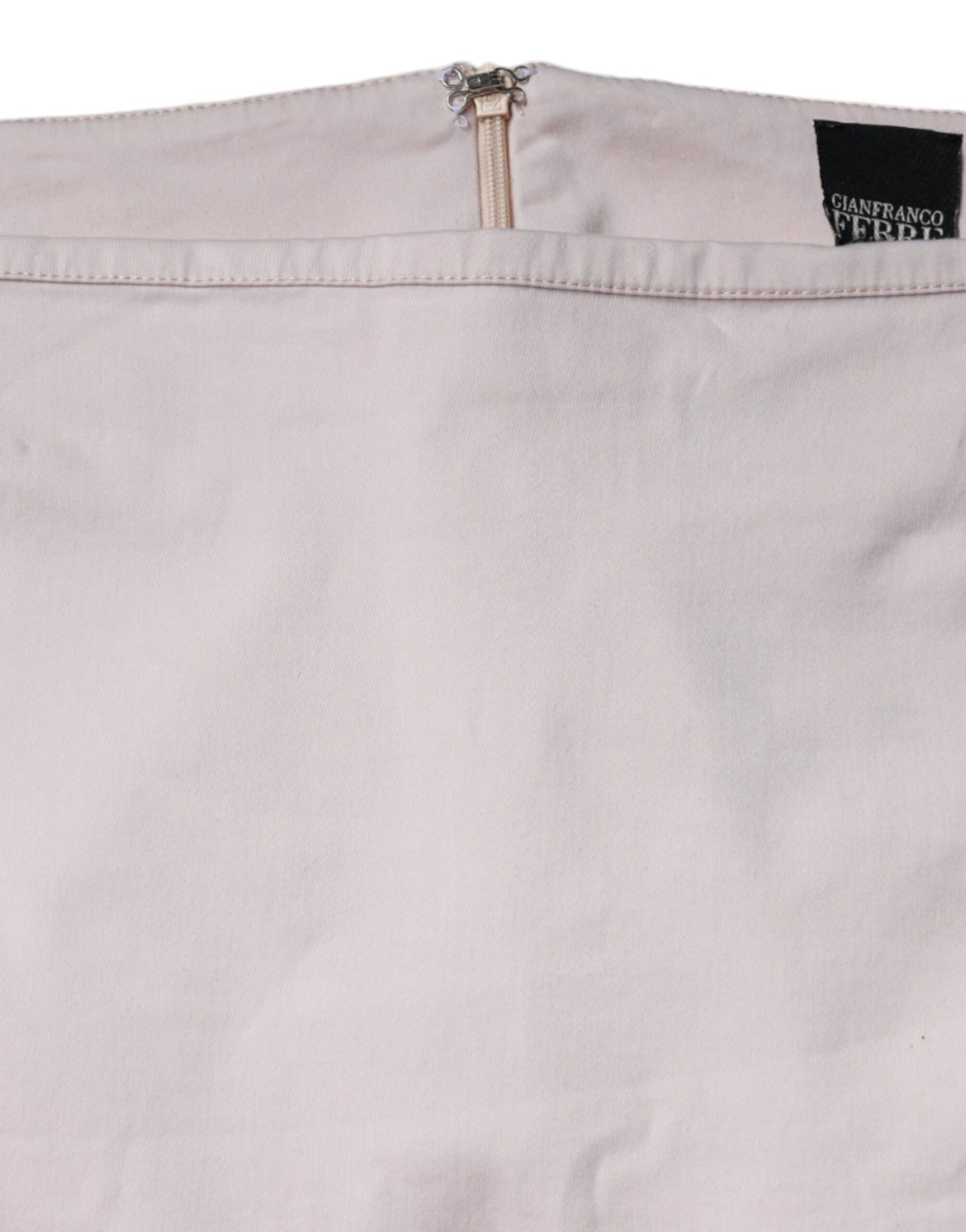 Pink fabric with zipper on front