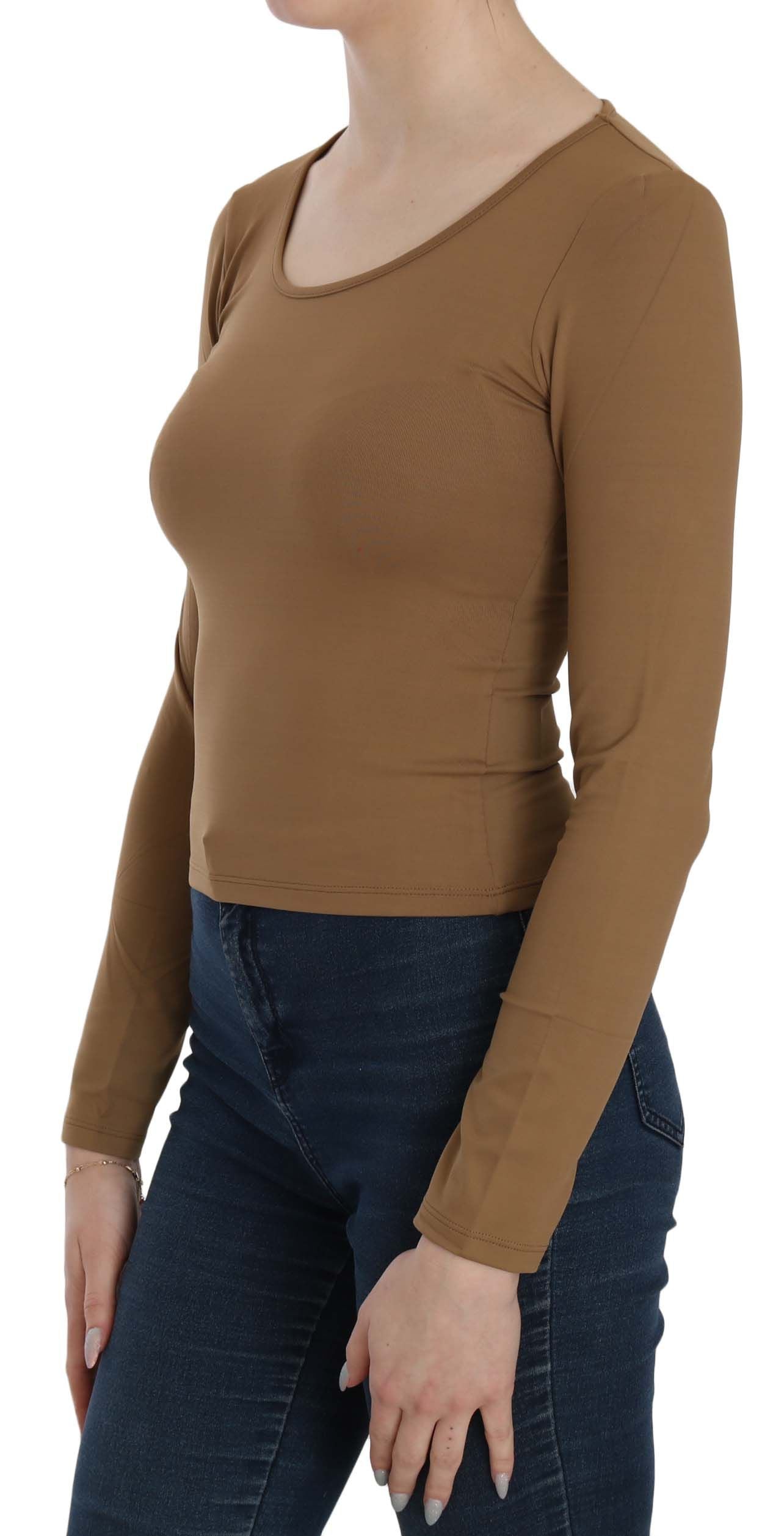 Long sleeve brown top on woman