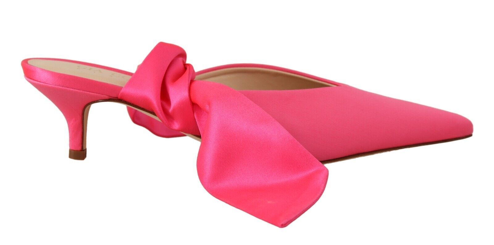 Pink high heel shoe with a bow on top