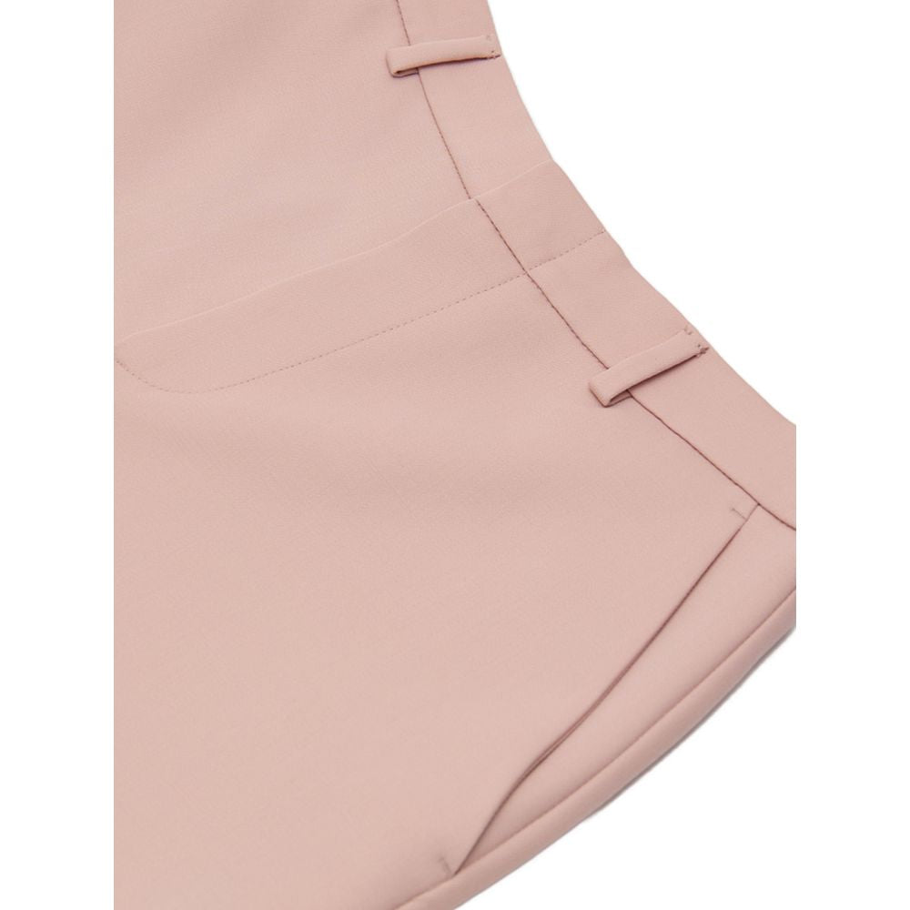 Pink pants with zippered pockets