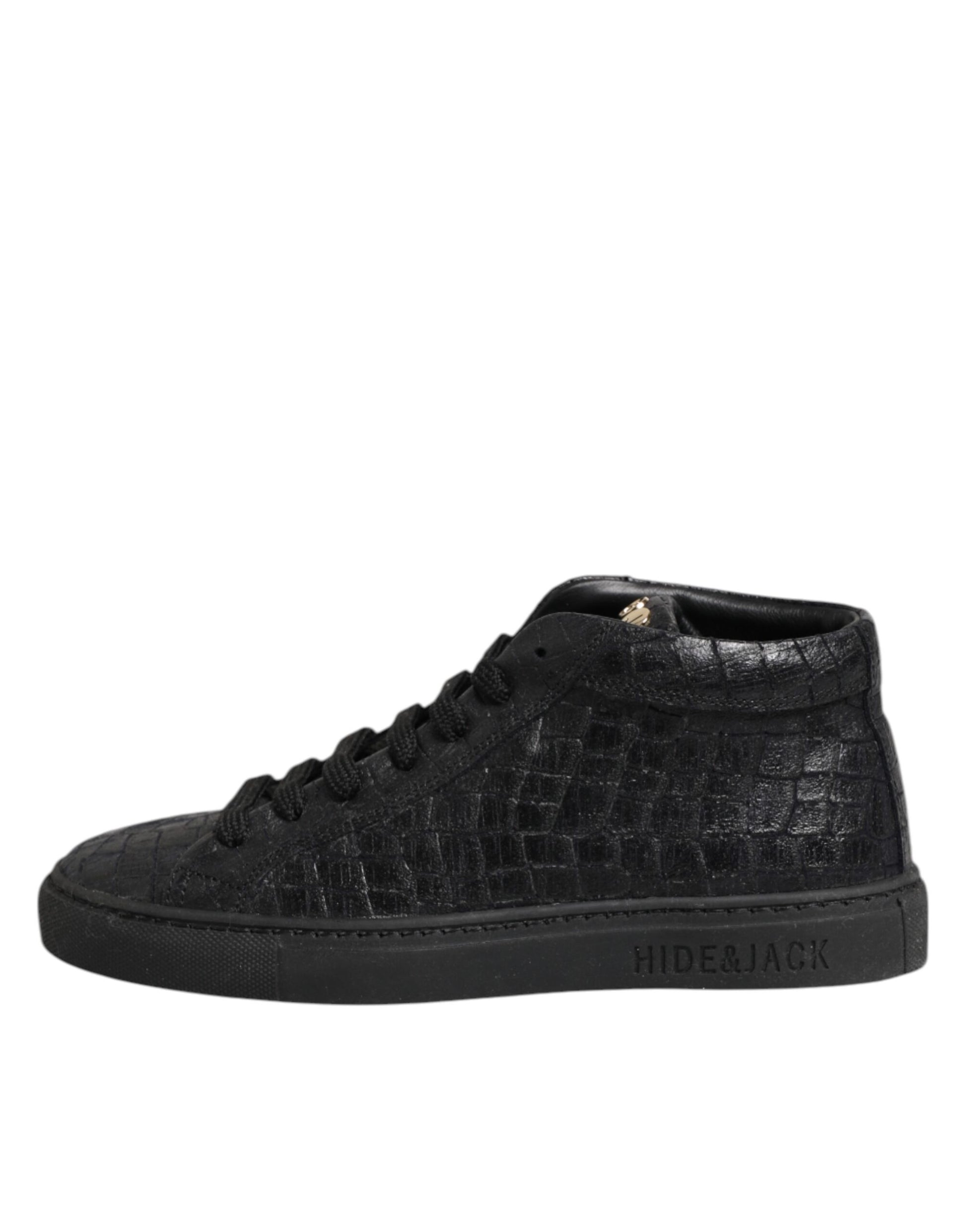 Black sneaker with white sole