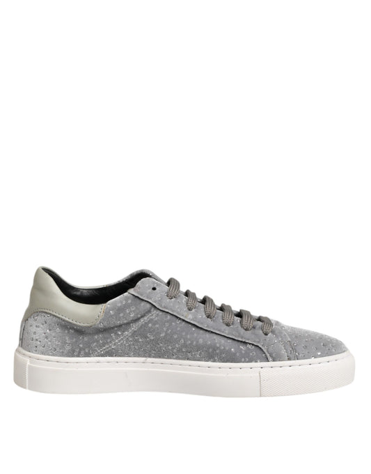 Grey sneaker with white sole