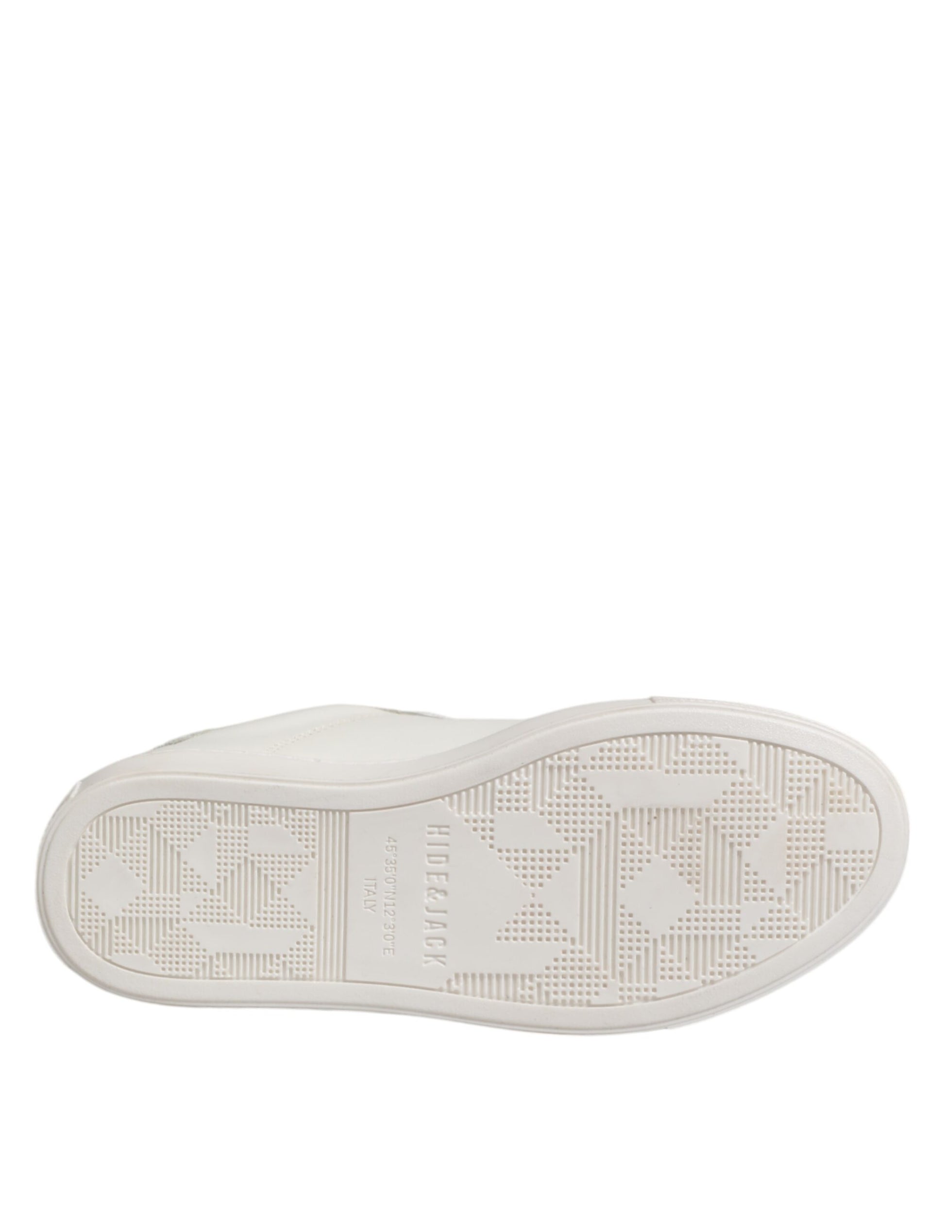 White sneaker with patterned sole