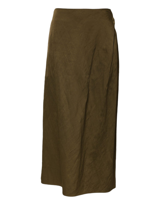 Long brown skirt with pleats