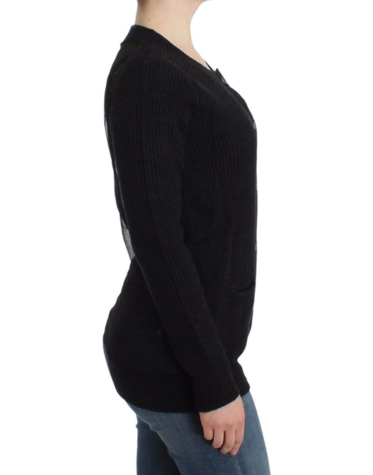 Woman wearing black sweater and jeans