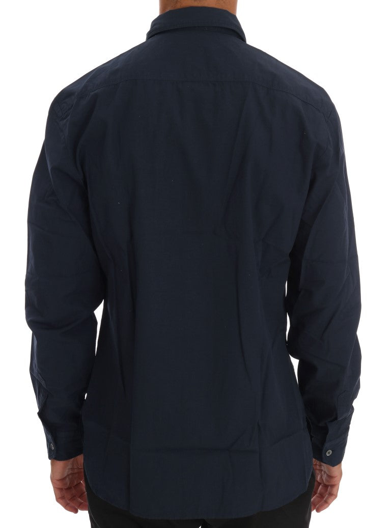 Navy blue long sleeve shirt on a mannequin