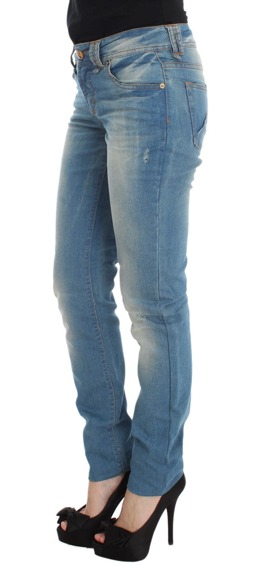 Woman wearing blue jeans