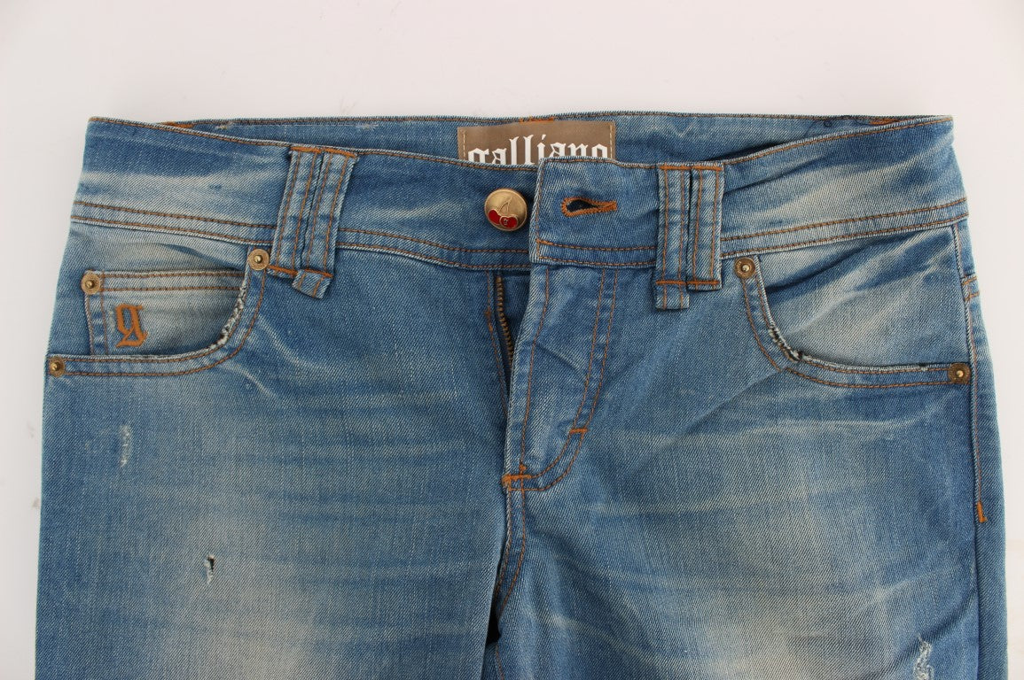 Blue denim shorts with button closure
