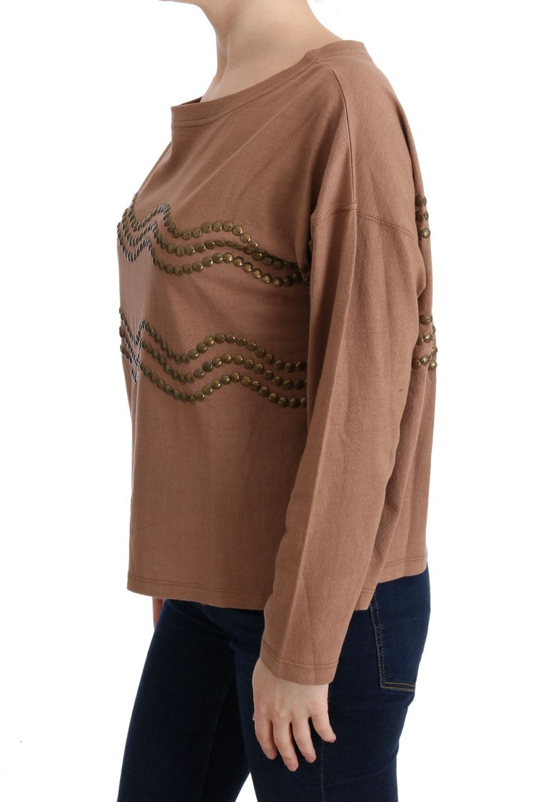 Long sleeve brown sweater with embroidery on front