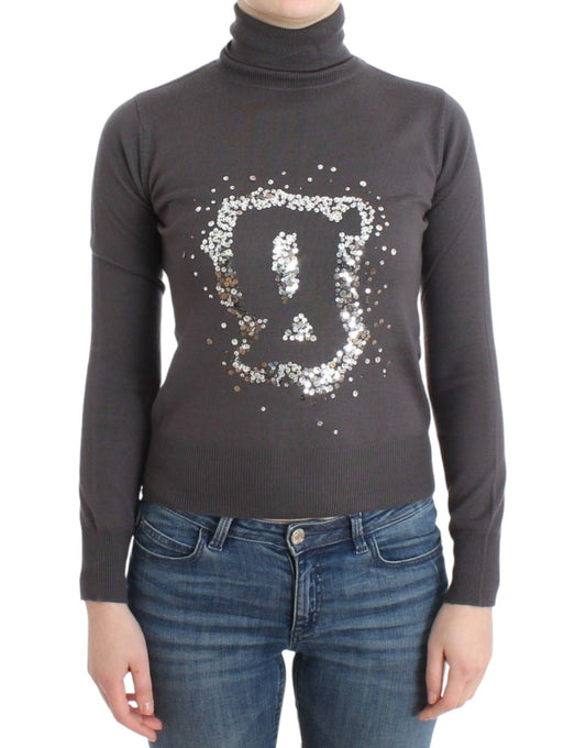 Sweater with sparkly design on front