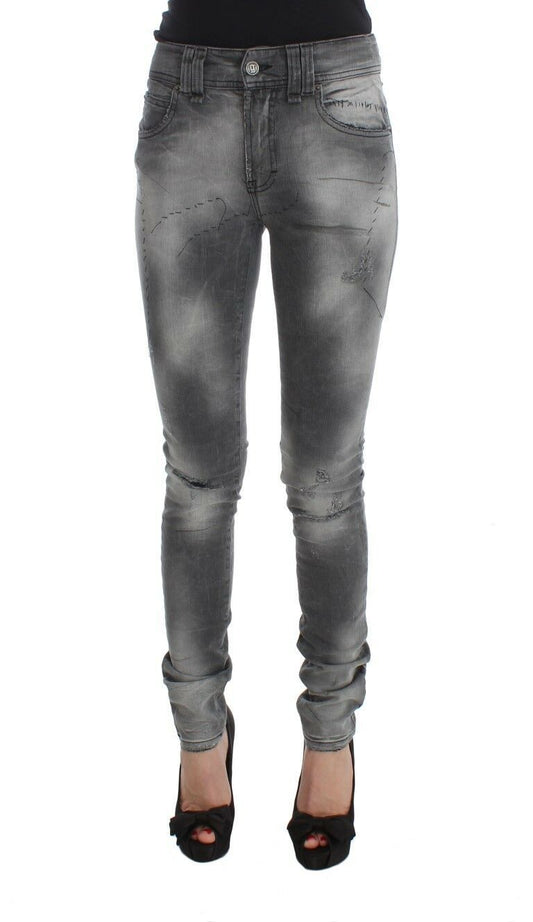 Women's jeans on a mannequin