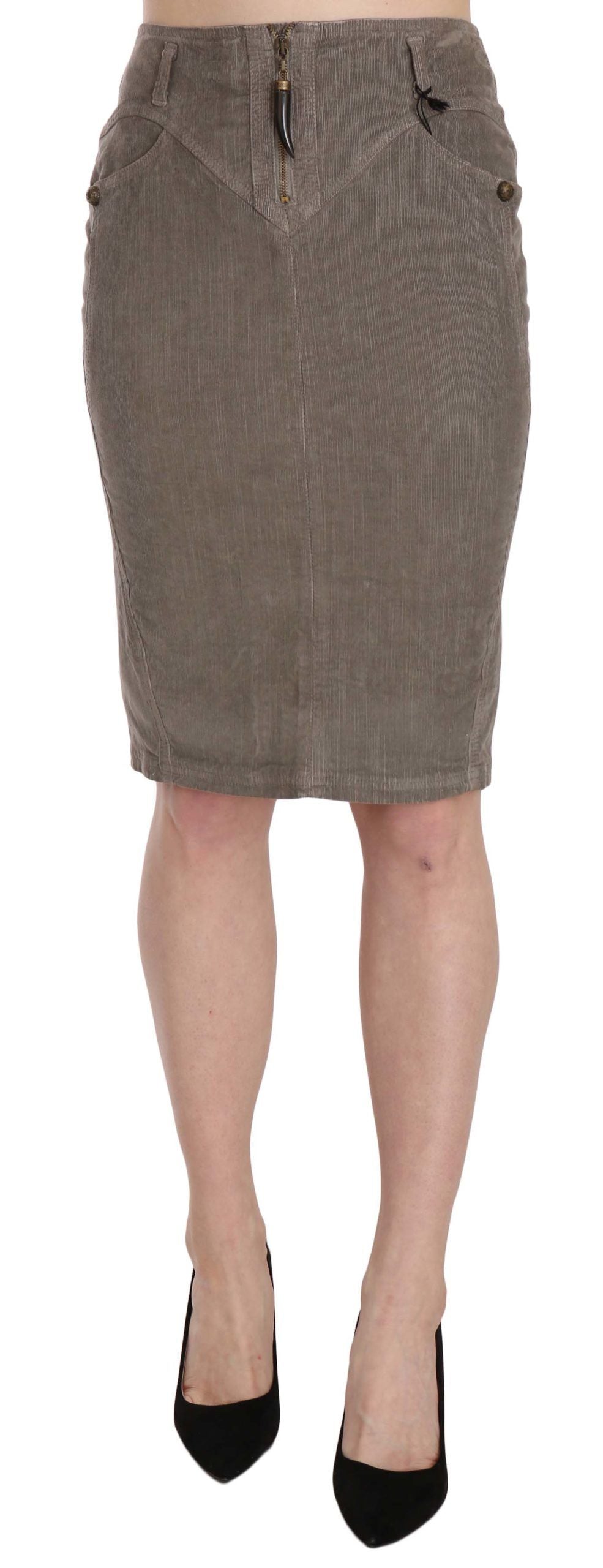 Woman's skirt in neutral color