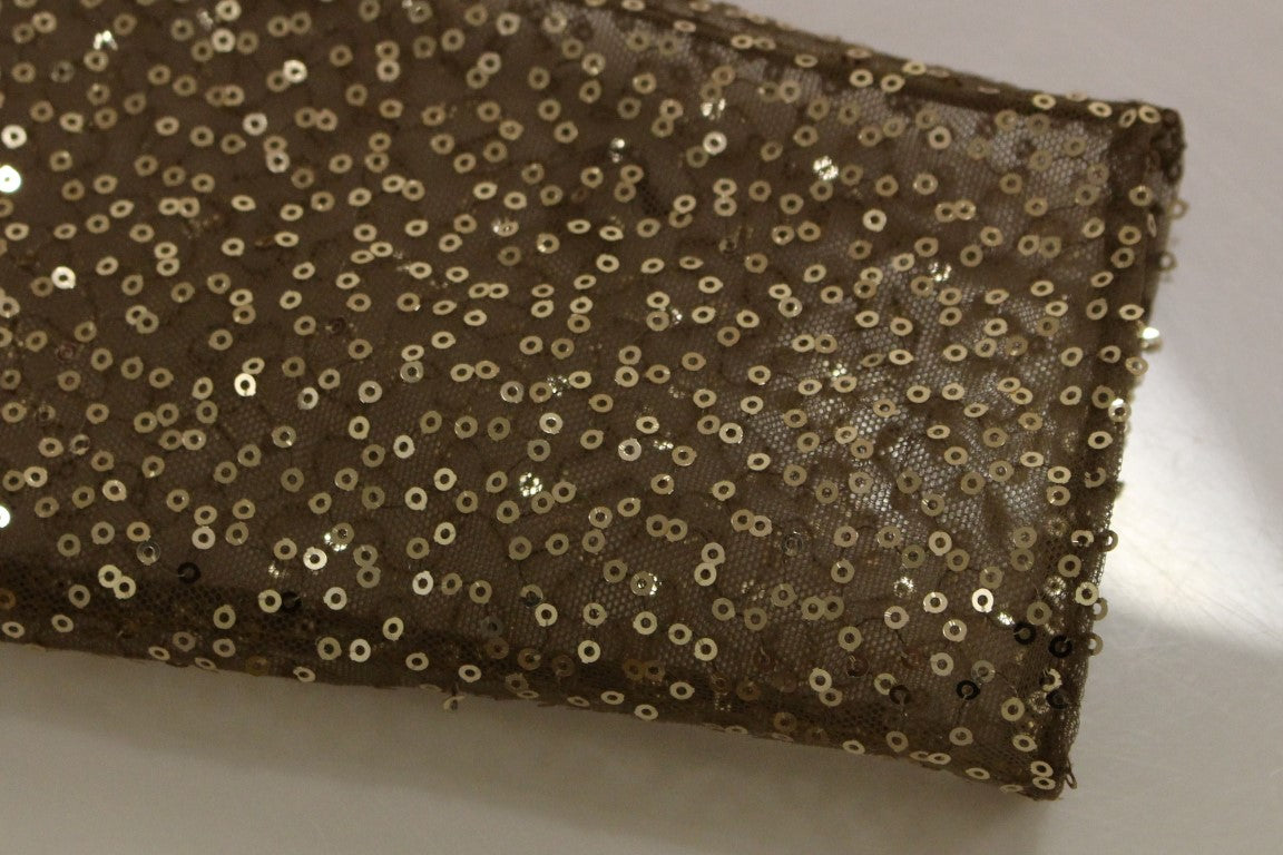 Shiny sequined fabric
