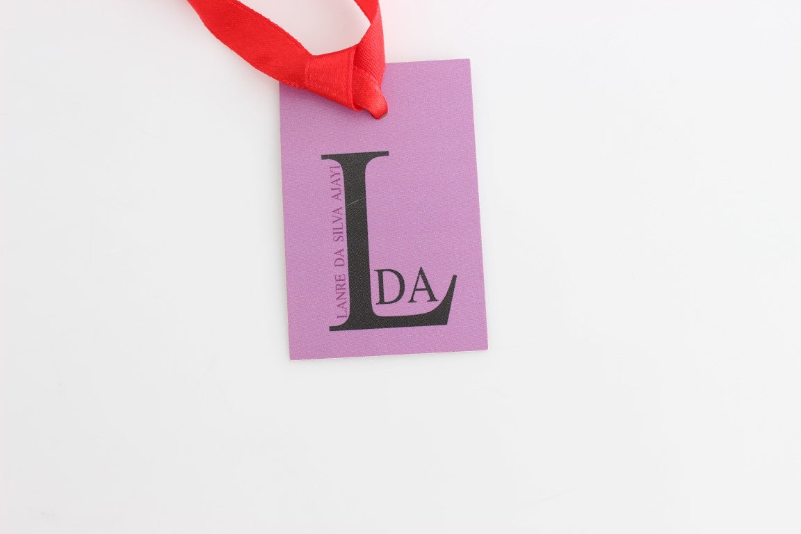 Purple tag with white letter L on a string