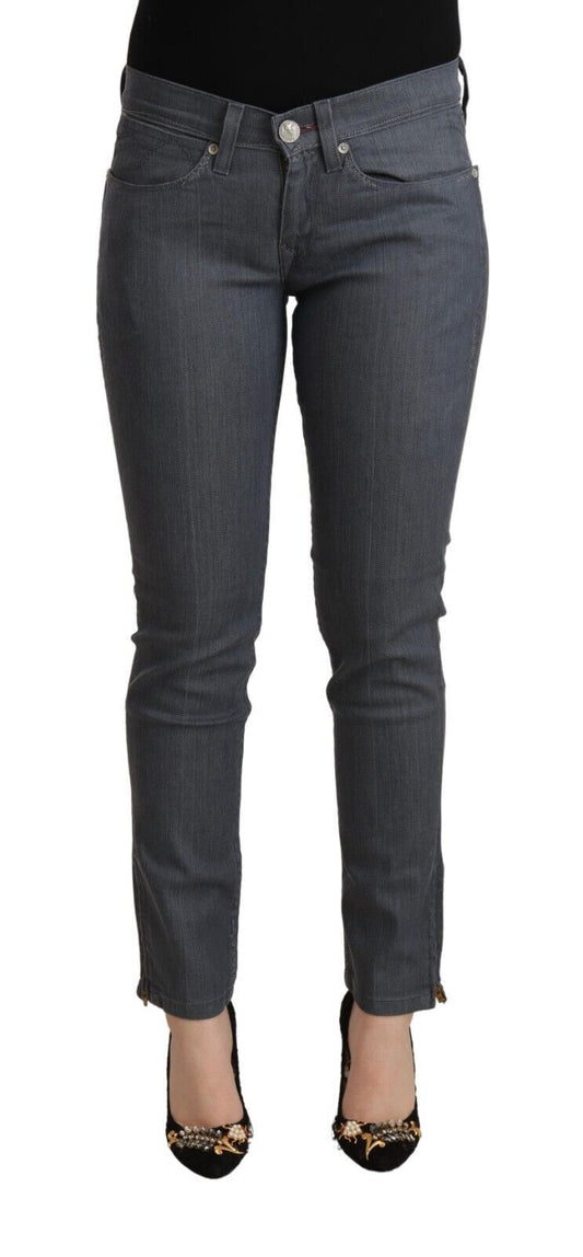 Pair of women's jeans on a mannequin