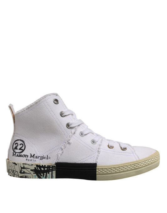 White sneaker with black laces and a logo on the side