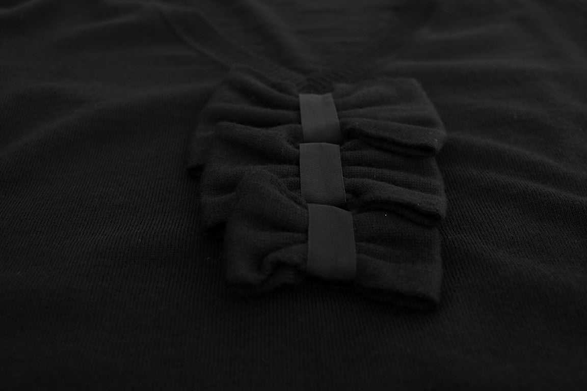 Black fabric with white stitching on edge