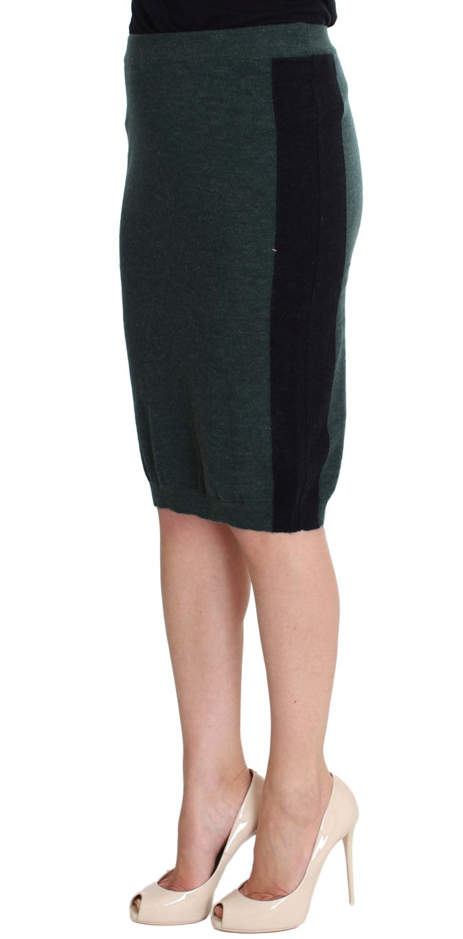 Skirt worn by a woman