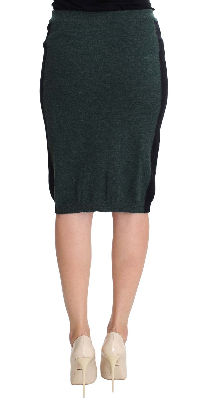 Skirt worn by a woman