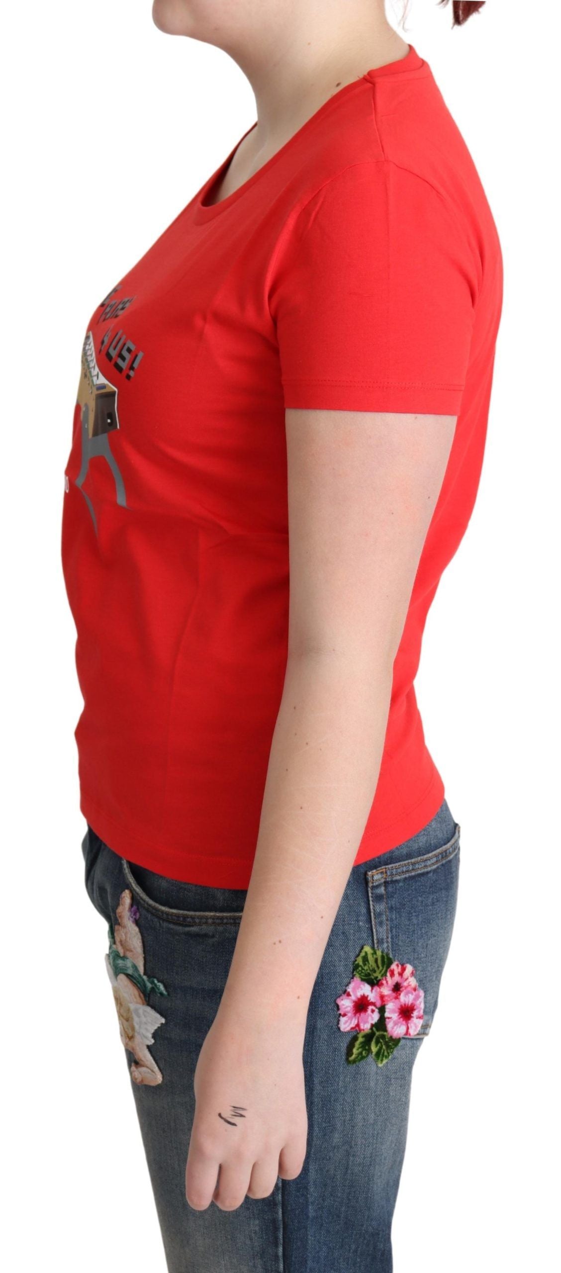 Red short sleeved shirt on woman
