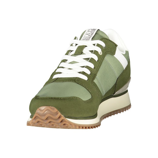 Green men's sneaker with white laces, polyurethane sole and heel
