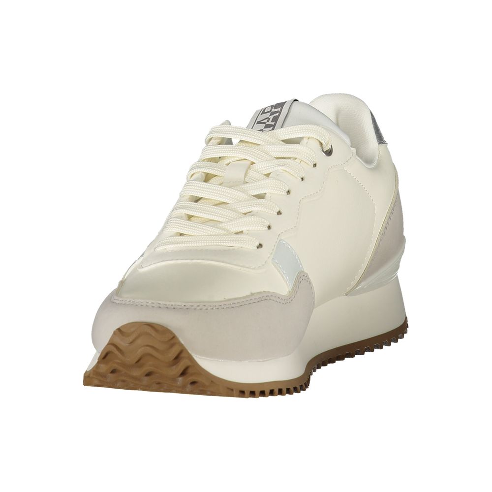 White sneaker with white laces and a rubber sole