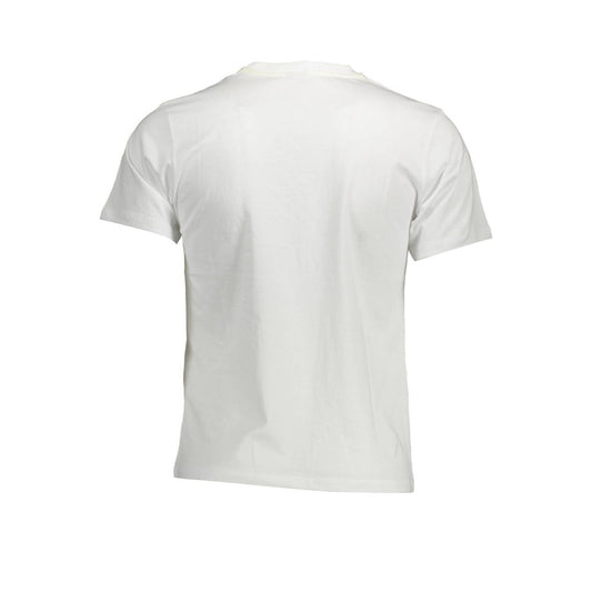White t-shirt on a mannequin