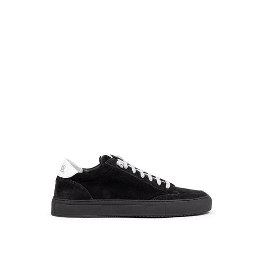 Black velvet sneakers with white laces and sole