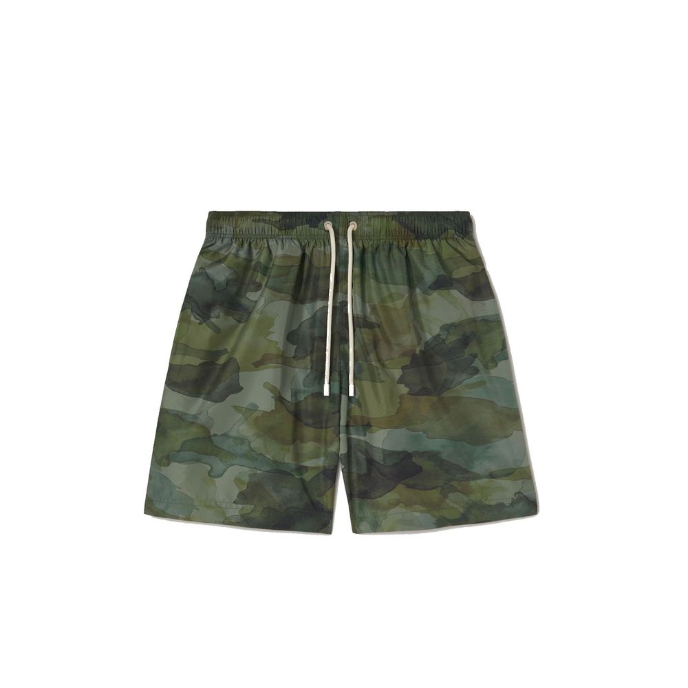 Camouflage patterned shorts with drawstring waistband