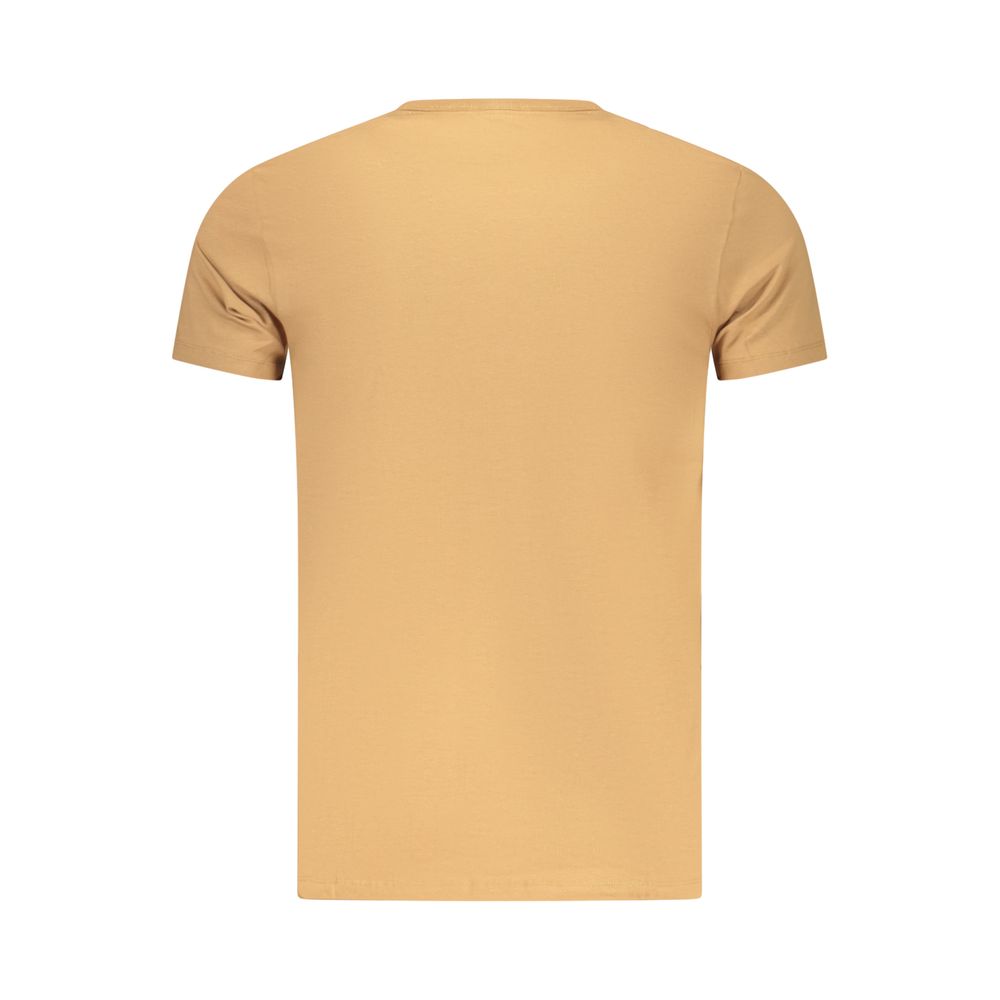 Yellow men's t-shirt with short sleeves