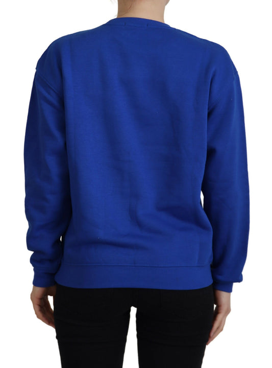 Blue sweatshirt on a person