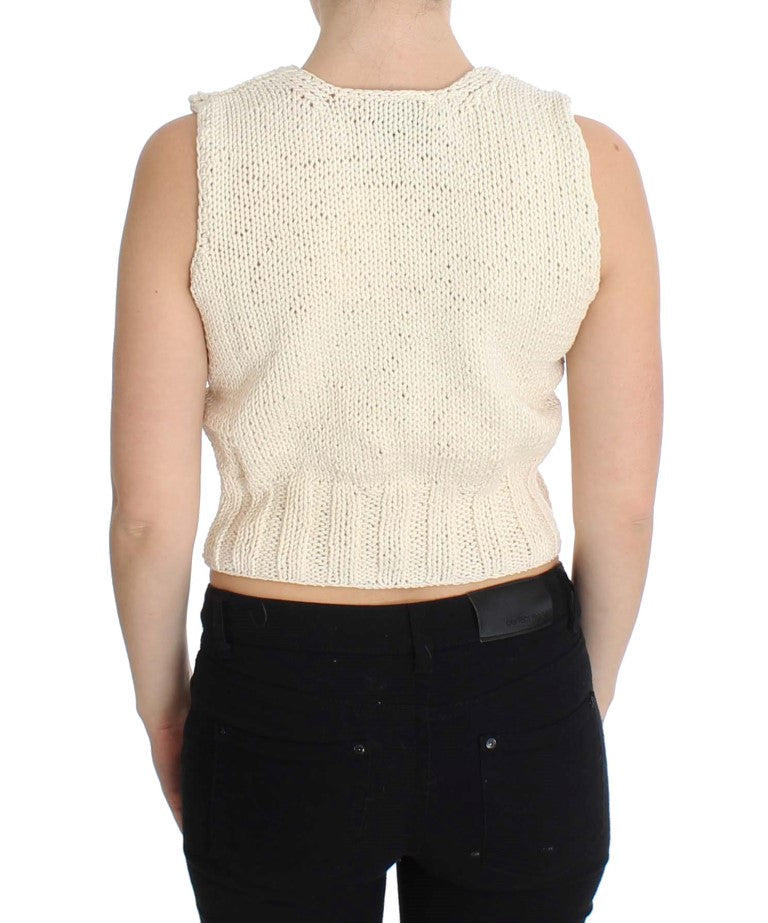 Backless knit vest worn by woman