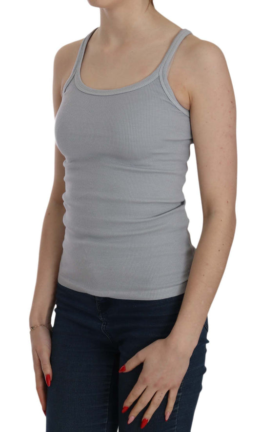 Woman wearing gray tank top