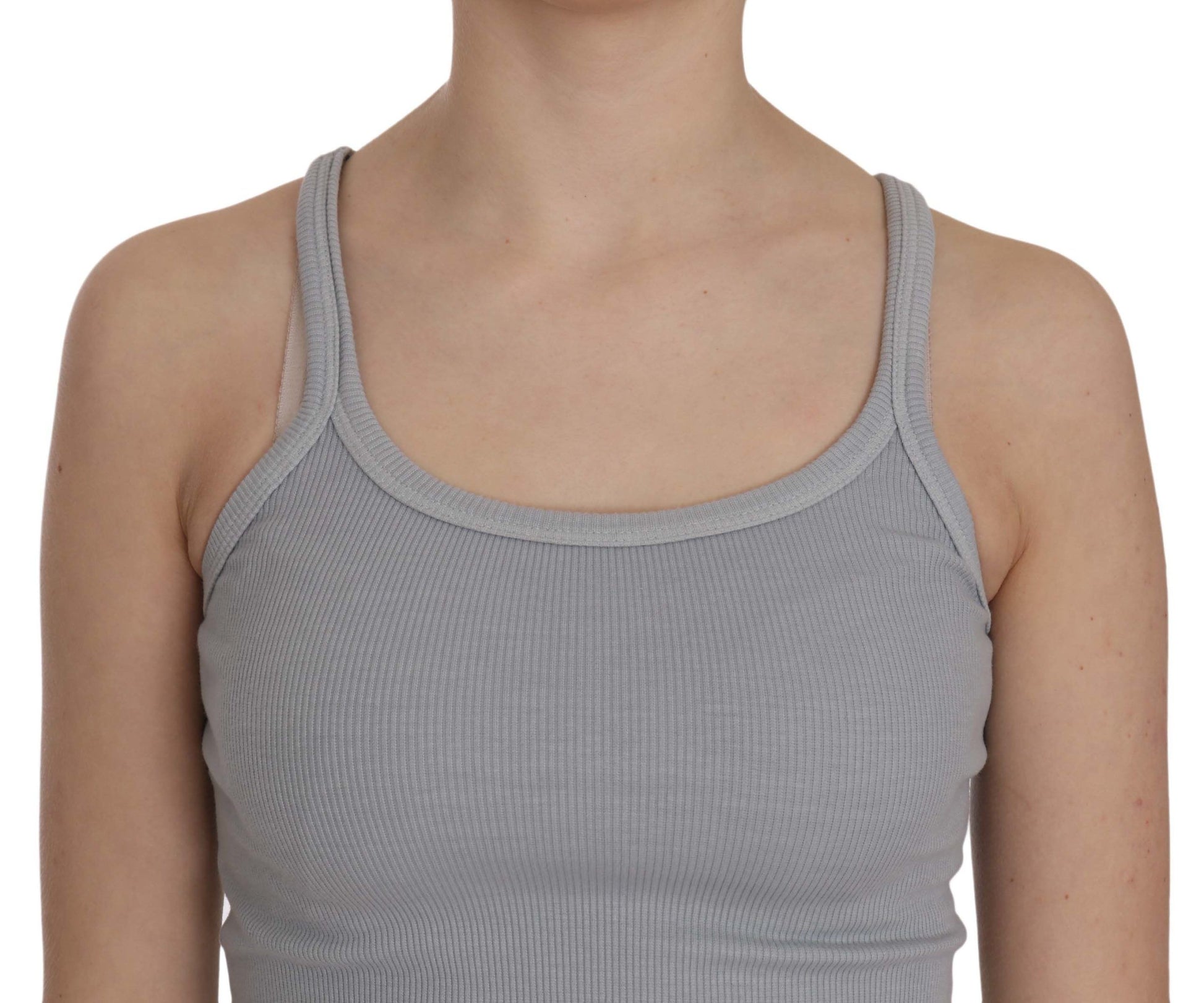 Grey tank top on a woman's torso