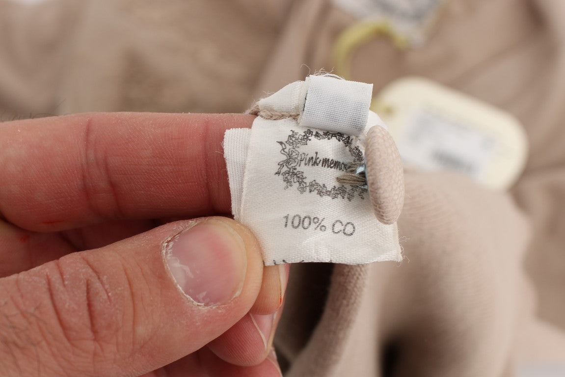 Tag on a piece of clothing