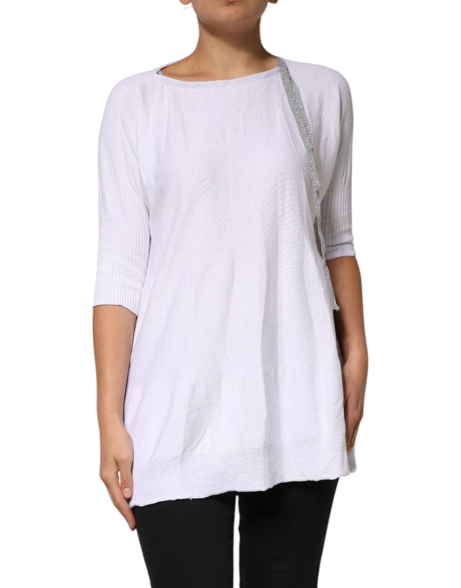 Long sleeved white sweater with ruffled hem