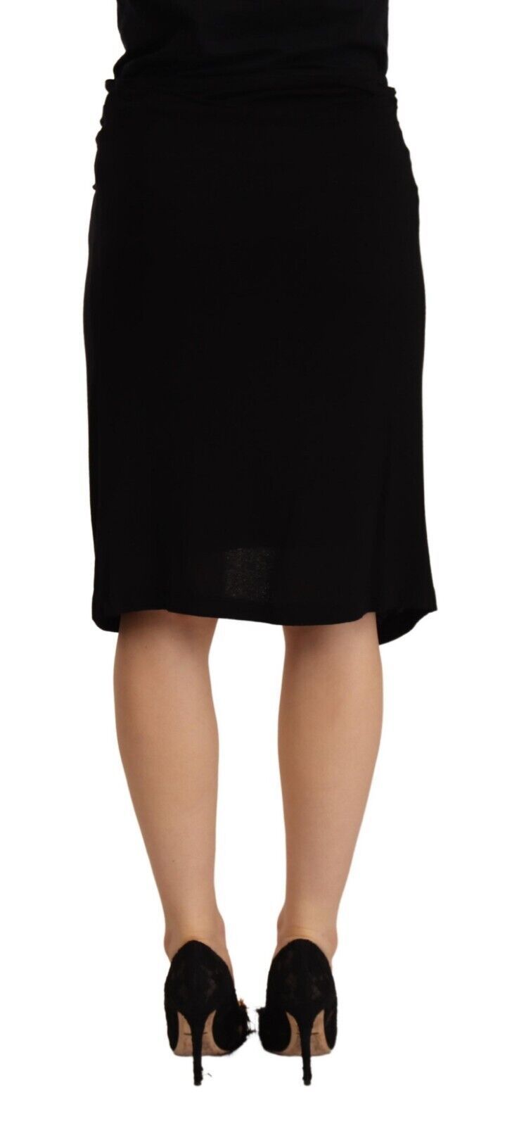 Black skirt with lace detailing on hem